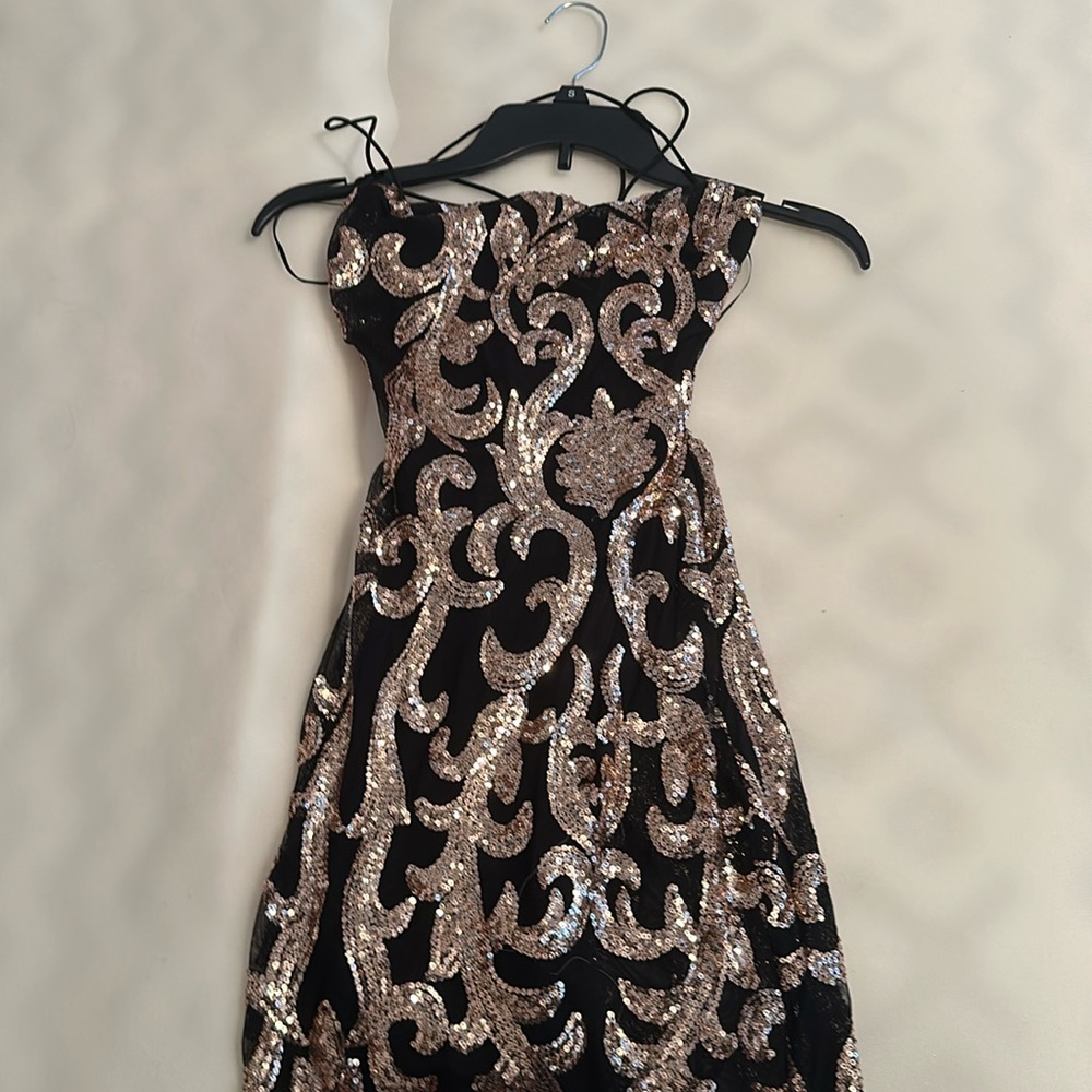 Windsor homecoming dress